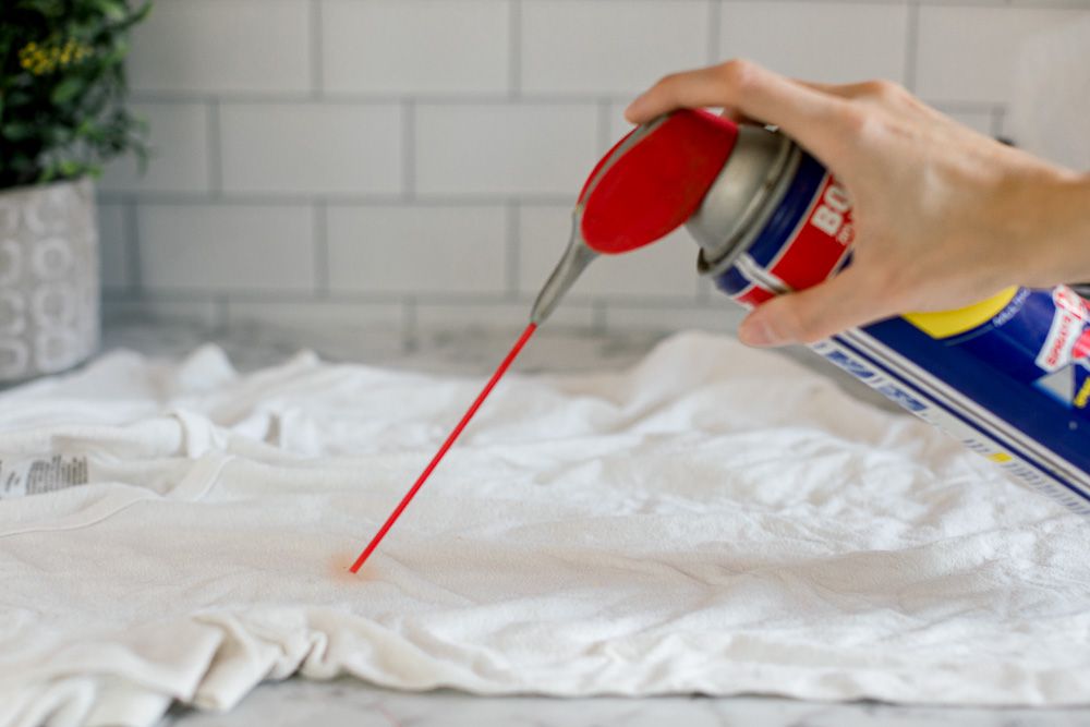  Remove Stubborn Stains with WD-40