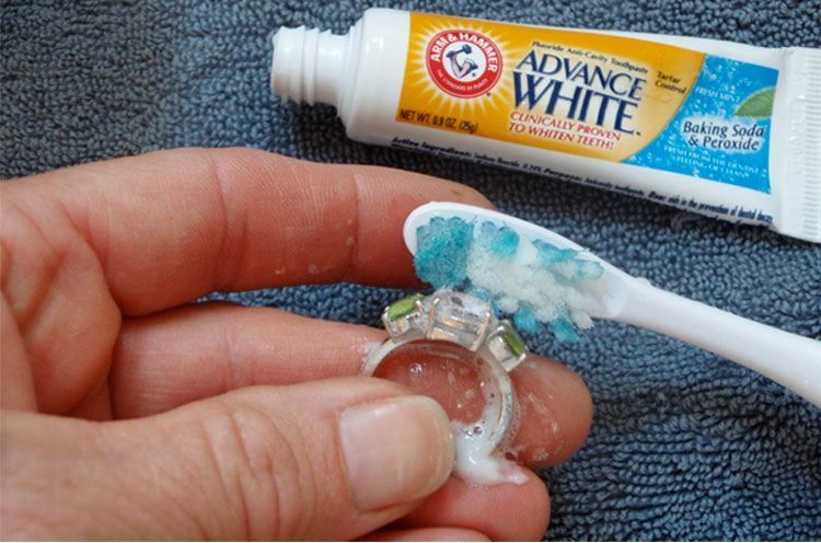 toothpaste brush