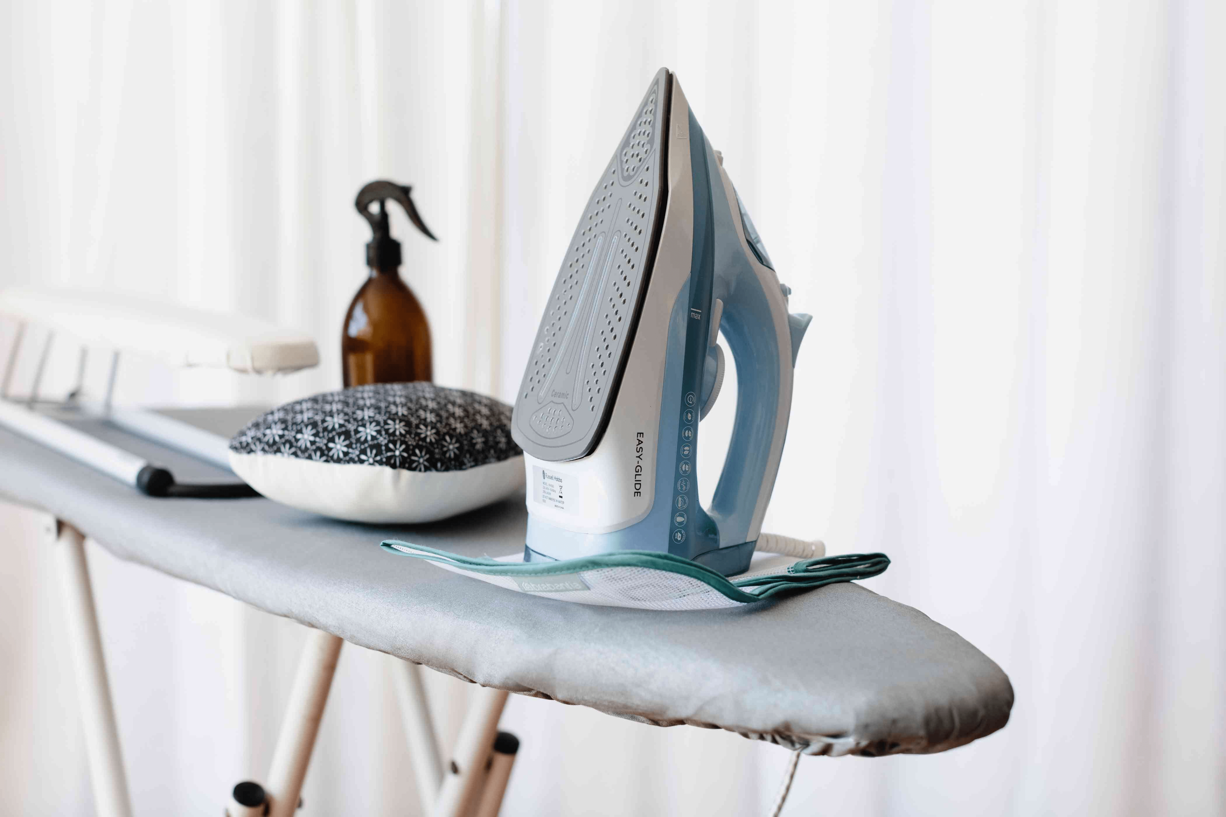 10 tips to iron your clothing like a pro, Home/Garden